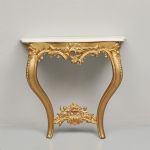 1084 9528 CONSOLE TABLE